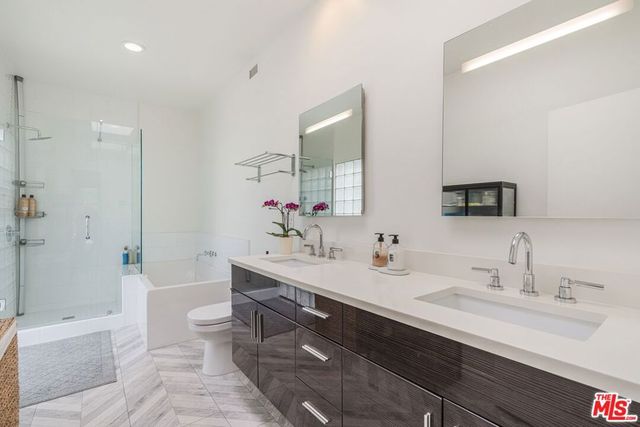 833 17th Street 4, Santa Monica, CA 90403