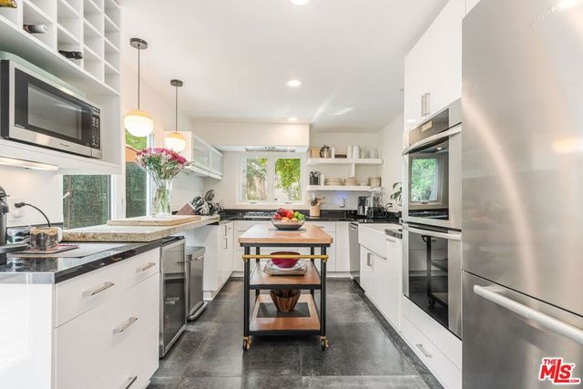 833 17th Street 4, Santa Monica, CA 90403