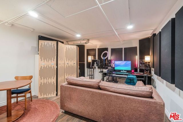 833 17th Street 4, Santa Monica, CA 90403