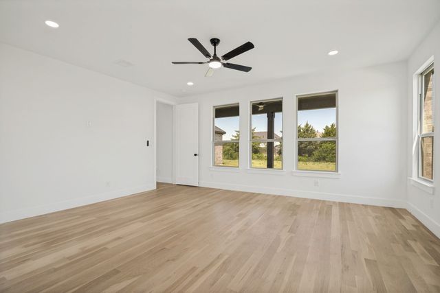297 Talbot Lane, Sunnyvale, TX 75182