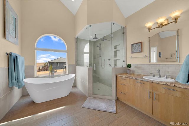 63 Lakeview Circle, Fort Morgan, CO 80701