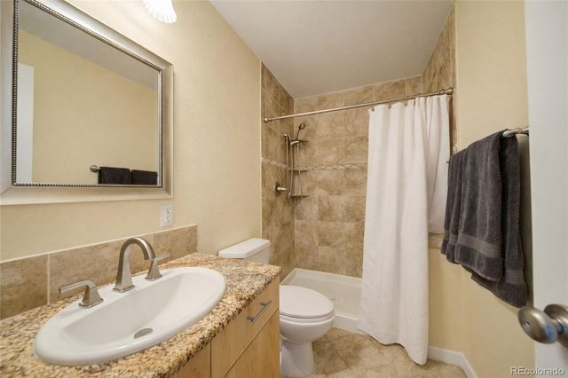 63 Lakeview Circle, Fort Morgan, CO 80701