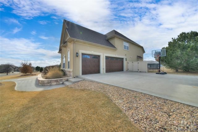 63 Lakeview Circle, Fort Morgan, CO 80701