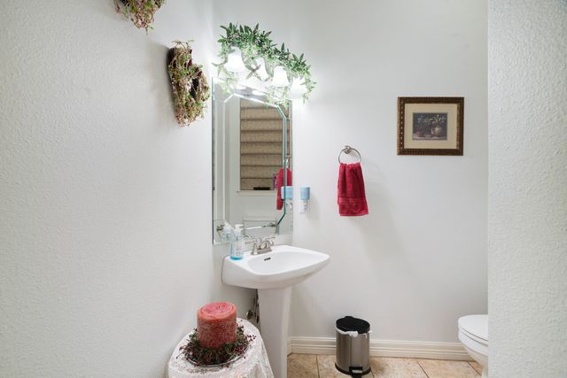 283 Butternut Lane, Powderly, TX 75473