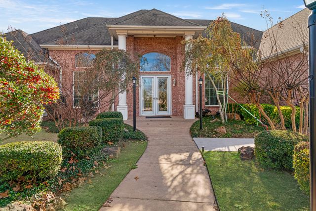 283 Butternut Lane, Powderly, TX 75473