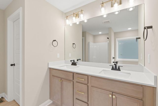 134 Dove Run Circle, Georgetown, KY 40324