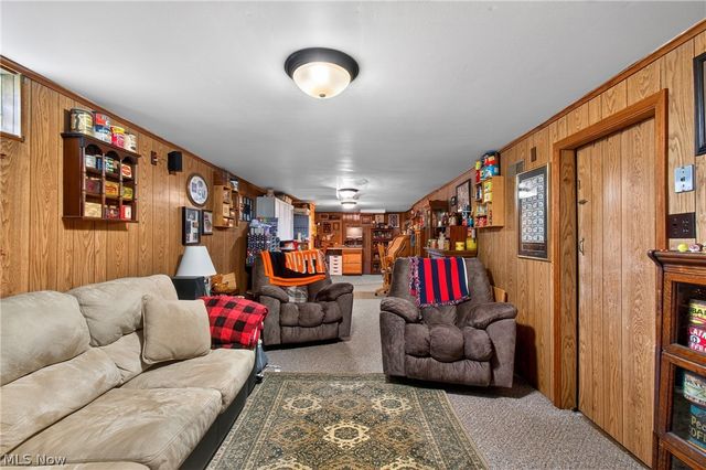 555 Standish Street NW, Massillon, OH 44647