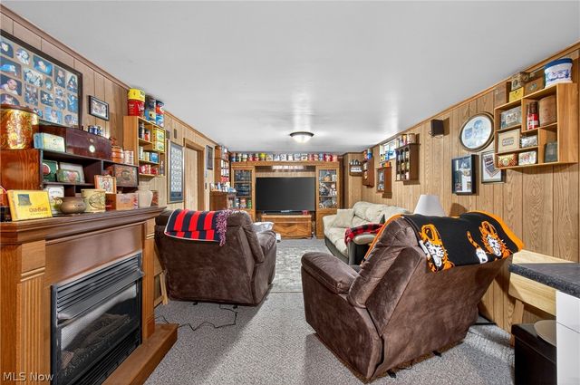 555 Standish Street NW, Massillon, OH 44647