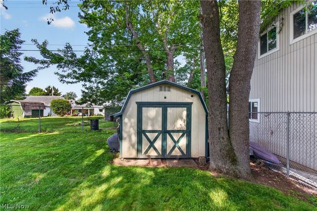 555 Standish Street NW, Massillon, OH 44647