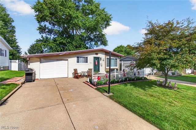 555 Standish Street NW, Massillon, OH 44647
