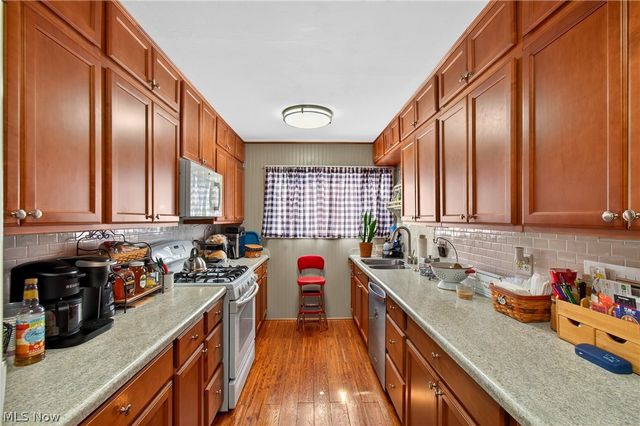 555 Standish Street NW, Massillon, OH 44647