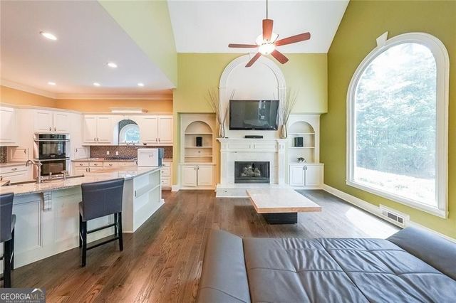 3915 Merriweather Woods, Johns Creek, GA 30022