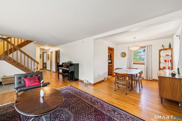 26 Corbin Road, Hamden, CT 06517