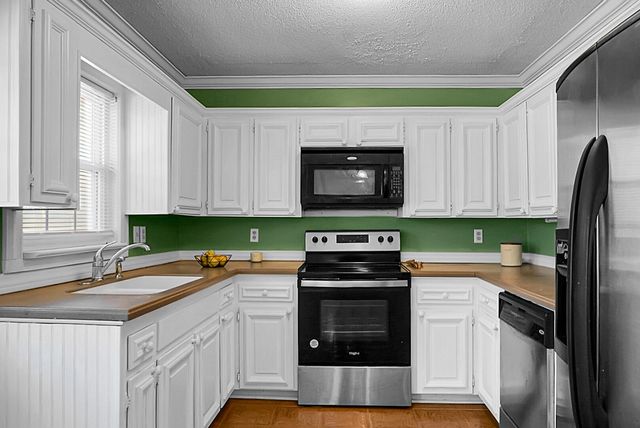 129 Melrose Place, Moncks Corner, SC 29461