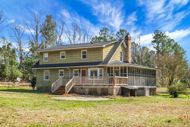 129 Melrose Place, Moncks Corner, SC 29461