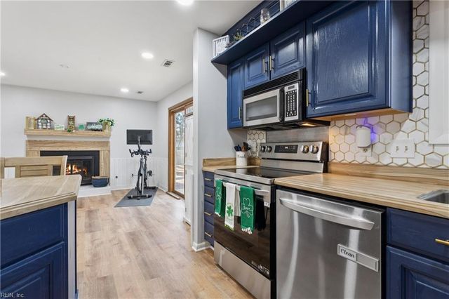 418 Musket DR, Williamsburg, VA 23185