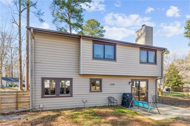 418 Musket DR, Williamsburg, VA 23185