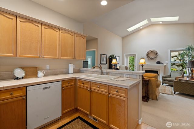 5306 58th Avenue Ct W, University Place, WA 98467