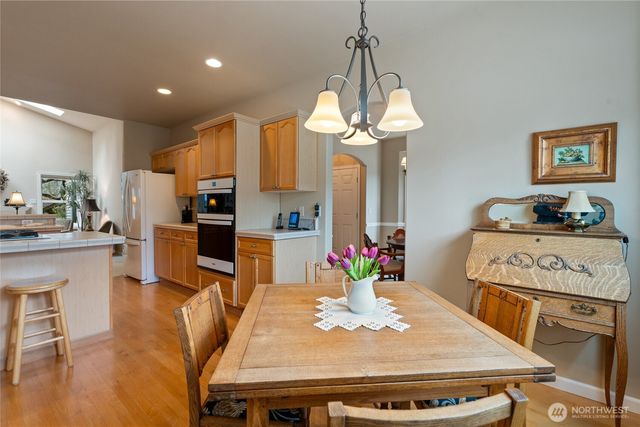 5306 58th Avenue Ct W, University Place, WA 98467