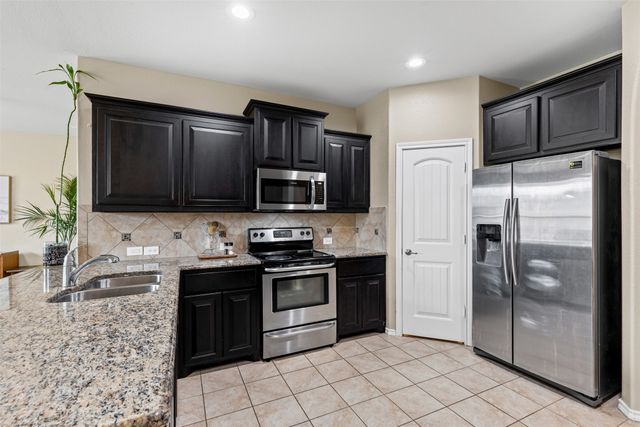 1721 Cross Creek Lane, Cleburne, TX 76033