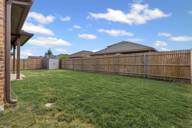 1721 Cross Creek Lane, Cleburne, TX 76033