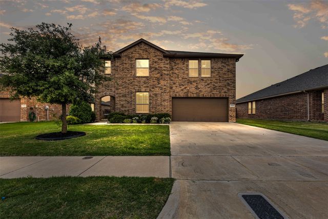 1721 Cross Creek Lane, Cleburne, TX 76033
