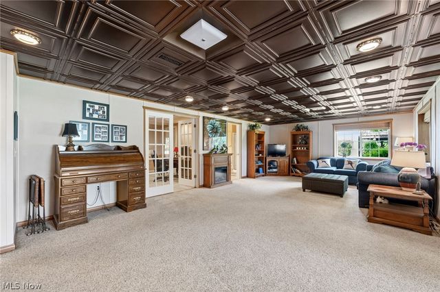 11512 Coopers Run, Strongsville, OH 44149