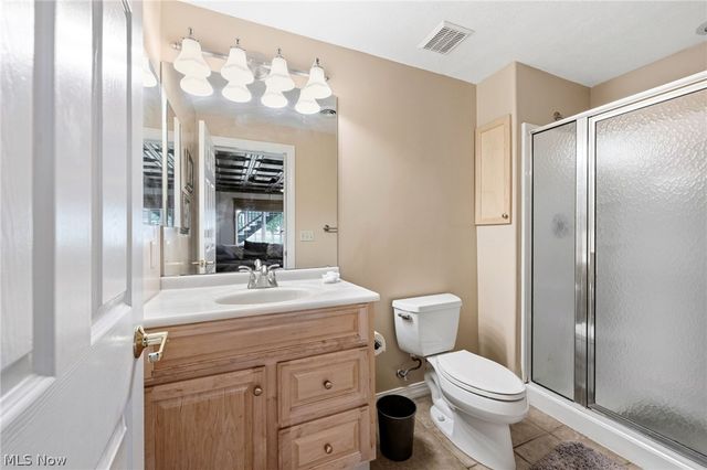 11512 Coopers Run, Strongsville, OH 44149