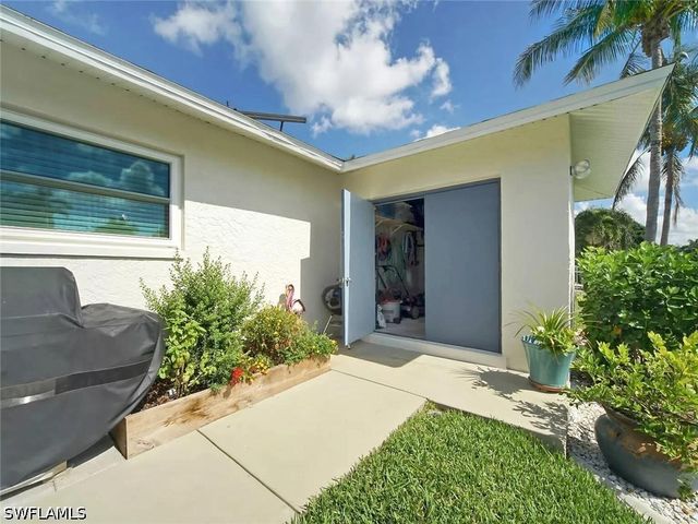 5321 SW 11th AVE, Cape Coral, FL 33914