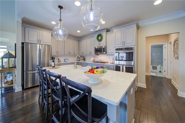 6988 Flagstone Way, Flowery Branch, GA 30542