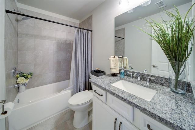 6988 Flagstone Way, Flowery Branch, GA 30542