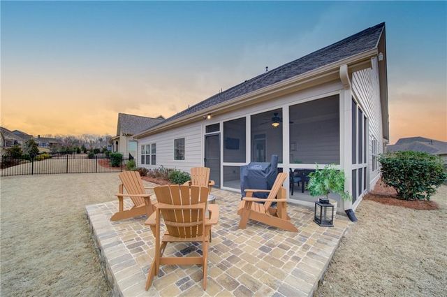 6988 Flagstone Way, Flowery Branch, GA 30542