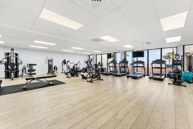 1149 Hillsboro Mile 1008, Hillsboro Beach, FL 33062