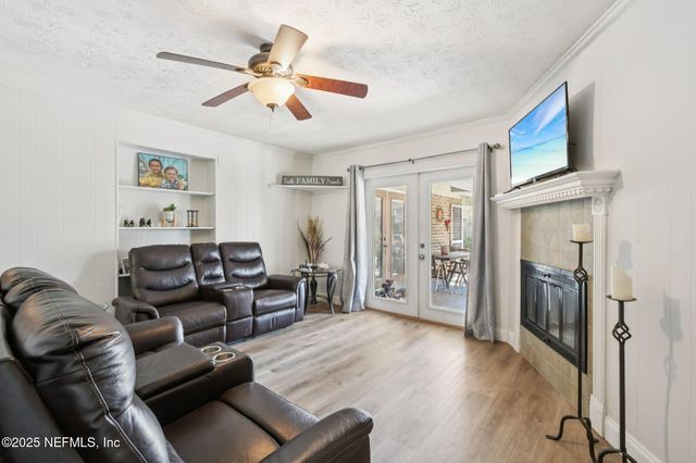 5512 JACKSON Avenue, Orange Park, FL 32073