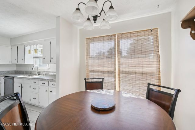 5512 JACKSON Avenue, Orange Park, FL 32073