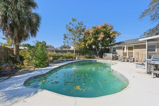 5512 JACKSON Avenue, Orange Park, FL 32073