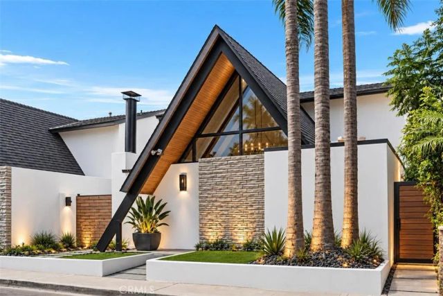 319 62nd, Newport Beach, CA 92663