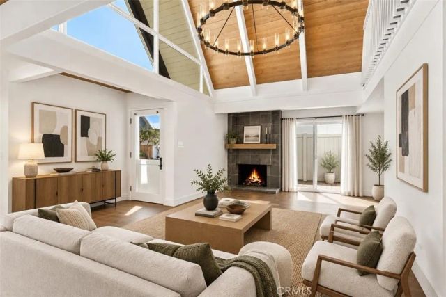 319 62nd, Newport Beach, CA 92663