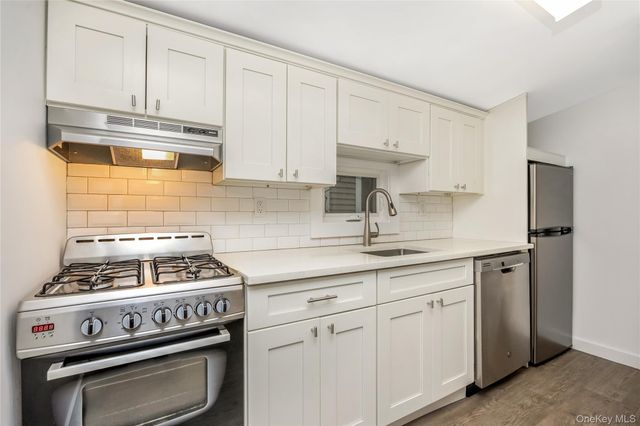 195 Oceanview, Long Beach, NY 11561