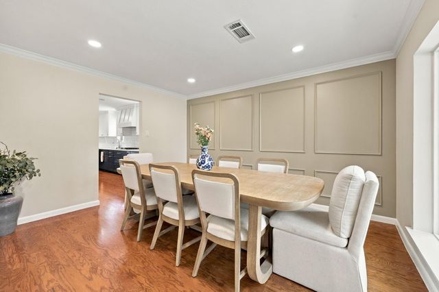 11307 Valley Spring Drive, Houston, TX 77043