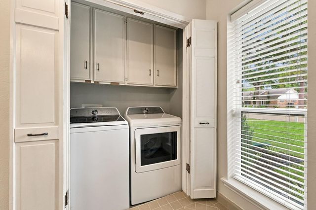 11307 Valley Spring Drive, Houston, TX 77043
