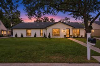 11307 Valley Spring Drive, Houston, TX 77043