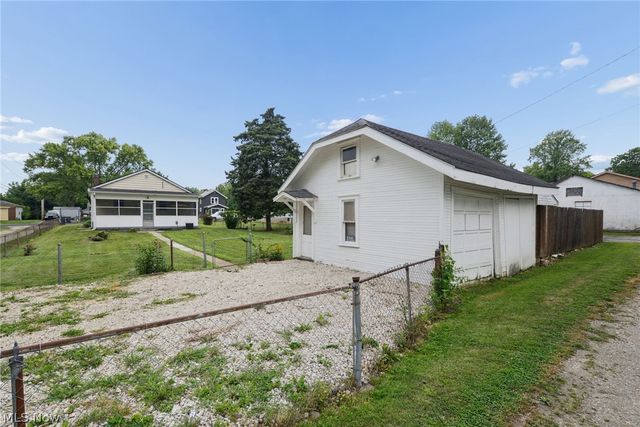 1560 Garling Avenue, Columbus, OH 43223