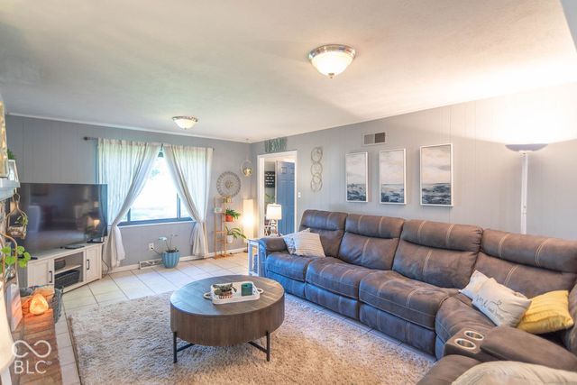 729 Balroyal Court, Indianapolis, IN 46234