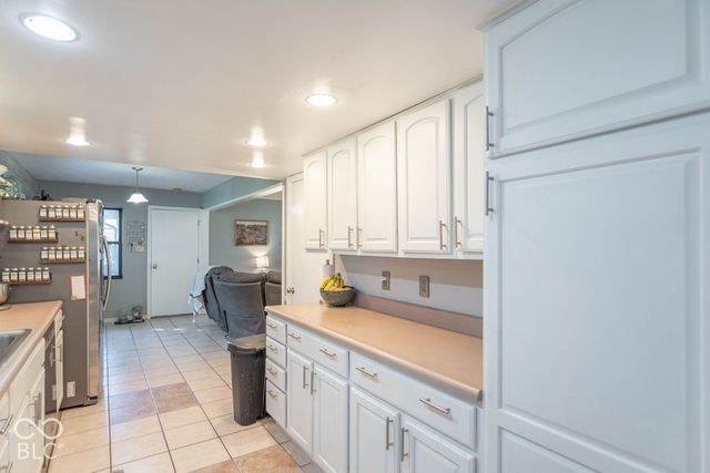 729 Balroyal Court, Indianapolis, IN 46234