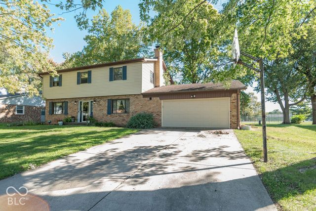 729 Balroyal Court, Indianapolis, IN 46234