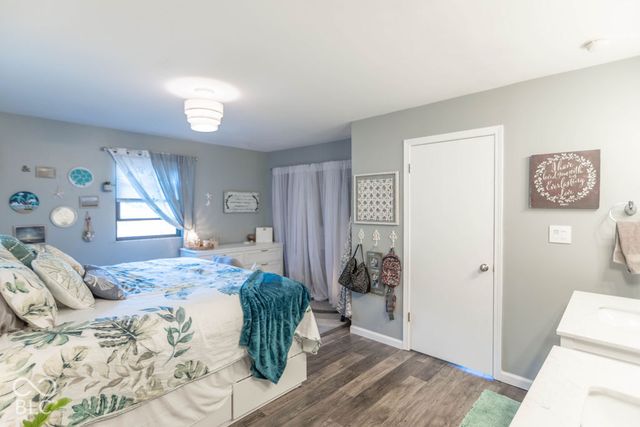 729 Balroyal Court, Indianapolis, IN 46234