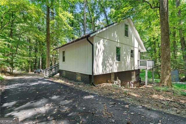 1860 Buford Dam Road, Buford, GA 30518