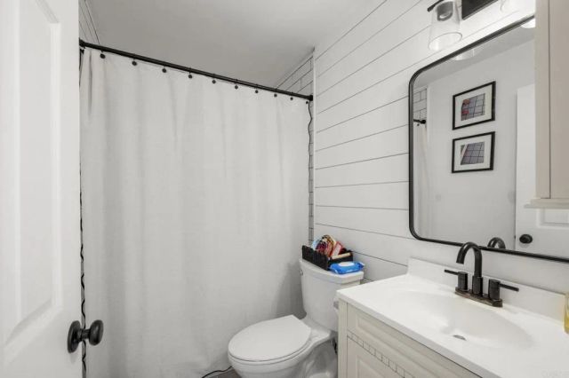 3035 Via Amador, Carlsbad, CA 92010