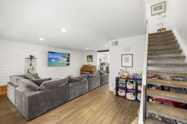 3035 Via Amador, Carlsbad, CA 92010